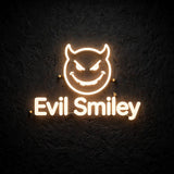 Evil Smiley · LED Neon — Warmweiß